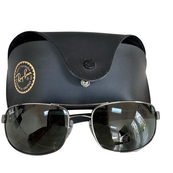 Ray-Ban Other - Ray-Ban MODEL CODE RB3445 004 61-17 sunglasses